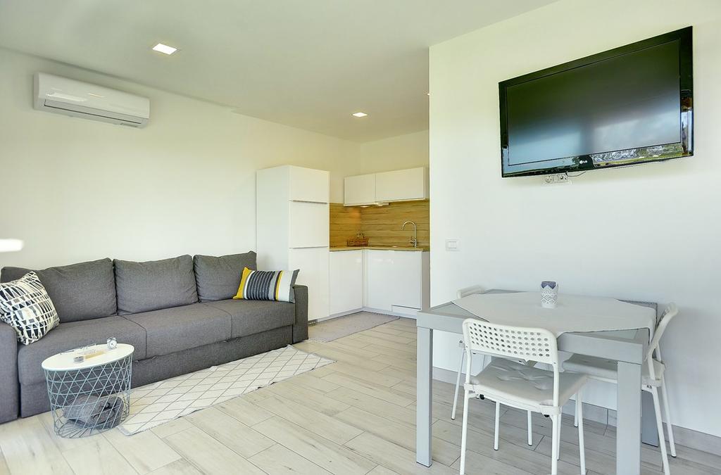 Holiday Home Maria Фажана Екстер'єр фото