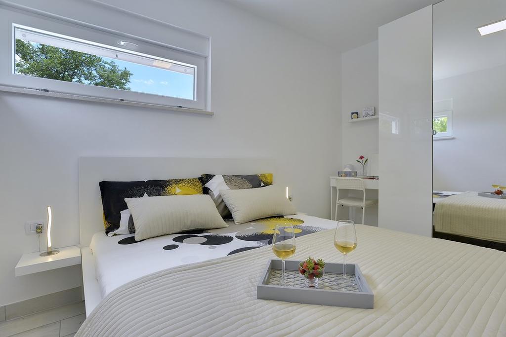 Holiday Home Maria Фажана Екстер'єр фото